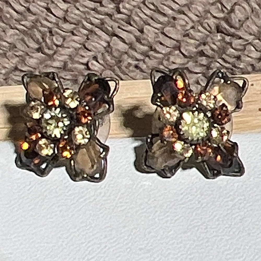 Kenny Ma Amber Floral Earrings